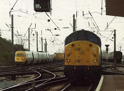 Carnforth19thApril1980_370001and40083.jpg