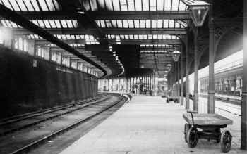 Circa 1900. Carnforth Station Furness Railway platform. LGRP 28075.